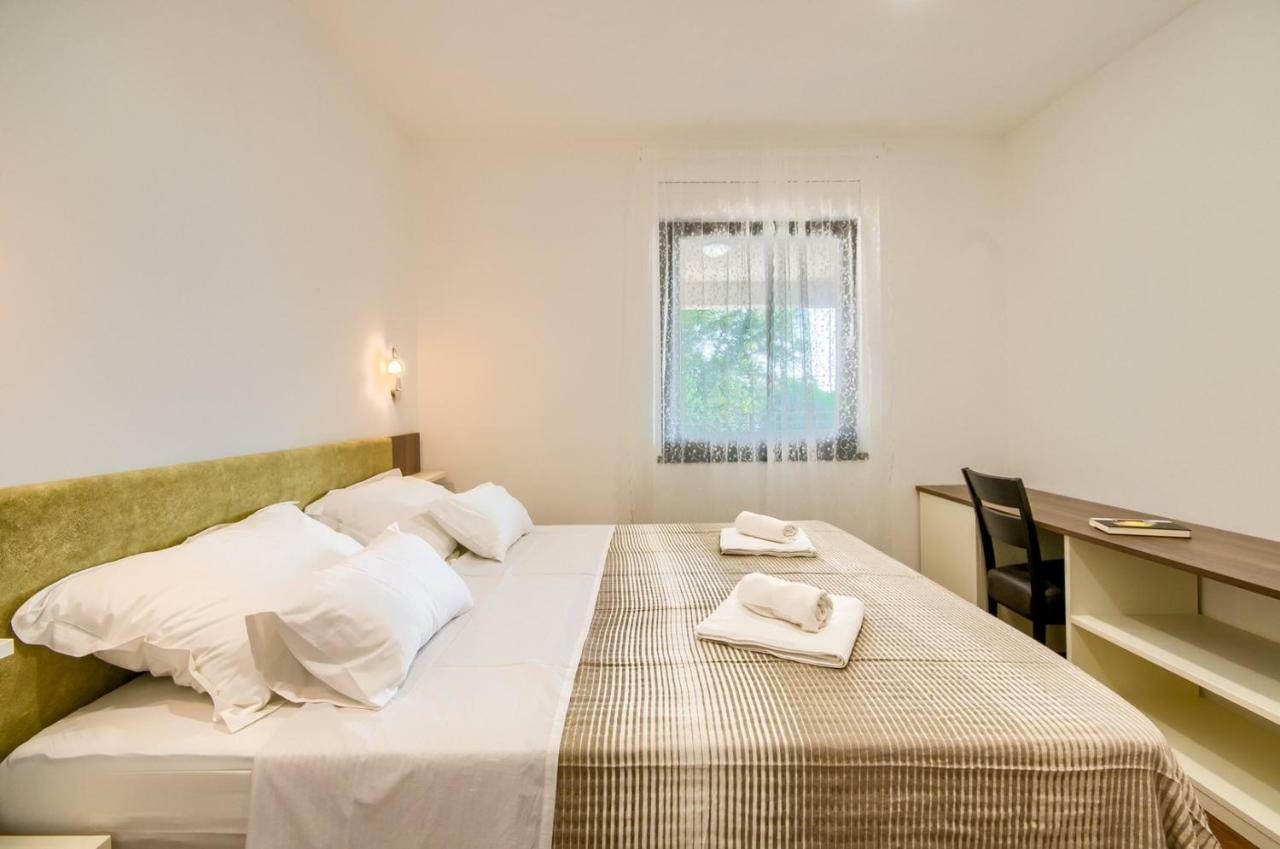 Rooms K&T Sea Side Luxury Pula Exterior foto